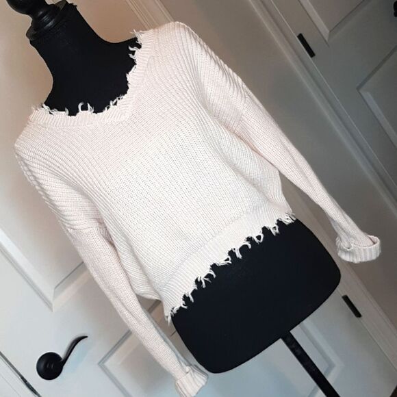 Jessica Simpson Sweaters - Jessica Simpson Distressed Cropped Sweater